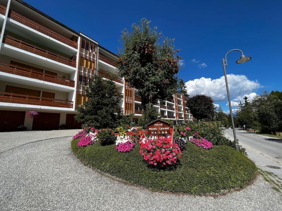Cozy central apartment at a special price! Crans-Montana Exterior foto